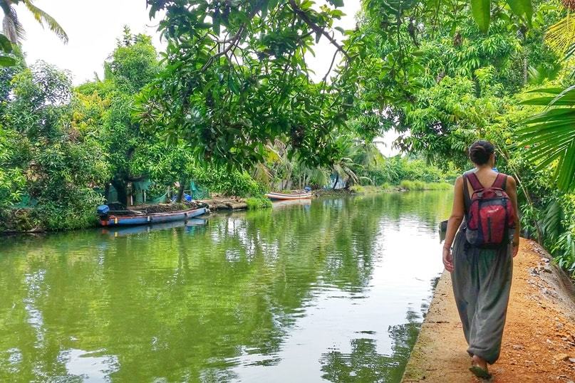 Alcohol in Alleppey: Toddy shop on Alleppey backwaters village canoe tour. Backpacking Kerala, India.