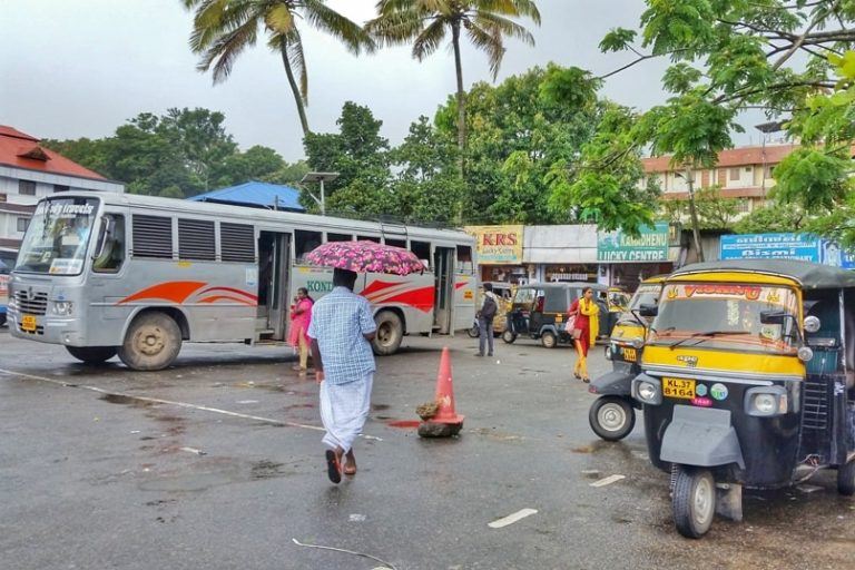 Thekkady to Alleppey bus travel? Or train, taxi, ferry? Public ...