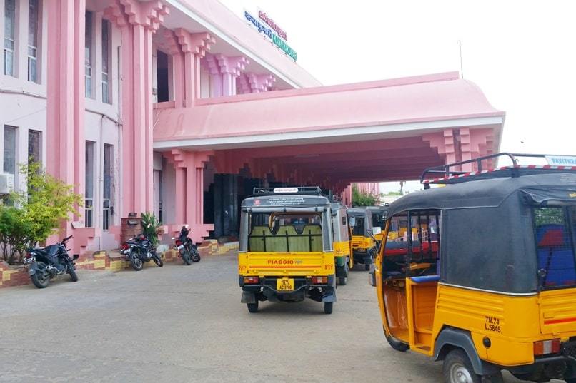 Varkala to Kanyakumari train: Kerala to Kanyakumari train station rickshaw. Backpacking Kerala, South India to Tamil Nadu