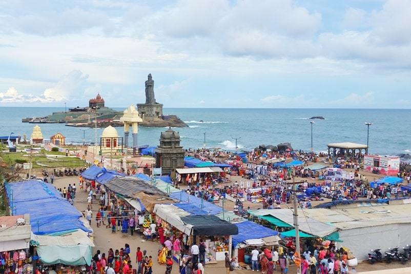 Varkala to Kanyakumari from Kerala: Market at southern tip of India where 3 seas meet. Backpacking Kerala, South India to Tamil Nadu