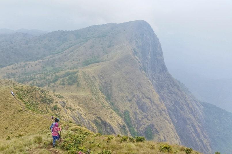 Kottayam to Munnar bus: Best things to do in Munnar - Meesapulimala trek with overnight camping. Backpacking Kerala India