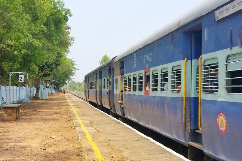Canacona train station to Palolem Beach. Train from Canacona railway station, South Goa. Backpacking Goa India