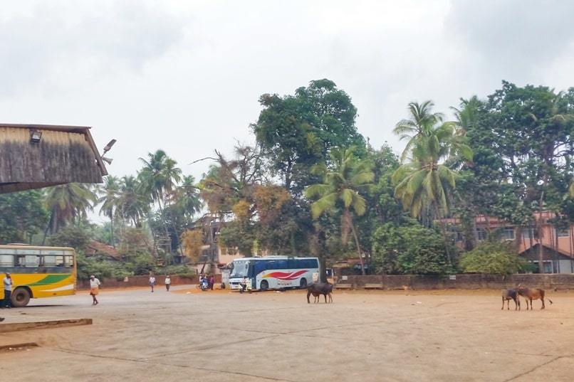 Gokarna train station to bus stand. gokarna town main bus station. Backpacking South India